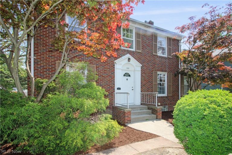 325 Jefferson Street, Port Clinton, OH, 43452