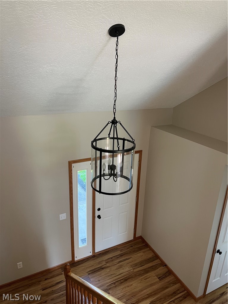 611 Pond View Circle, Strasburg, OH - Photo 8