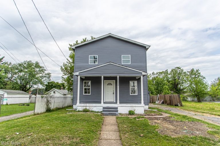 1358 Belvedere Avenue, Warren, OH - Photo 2