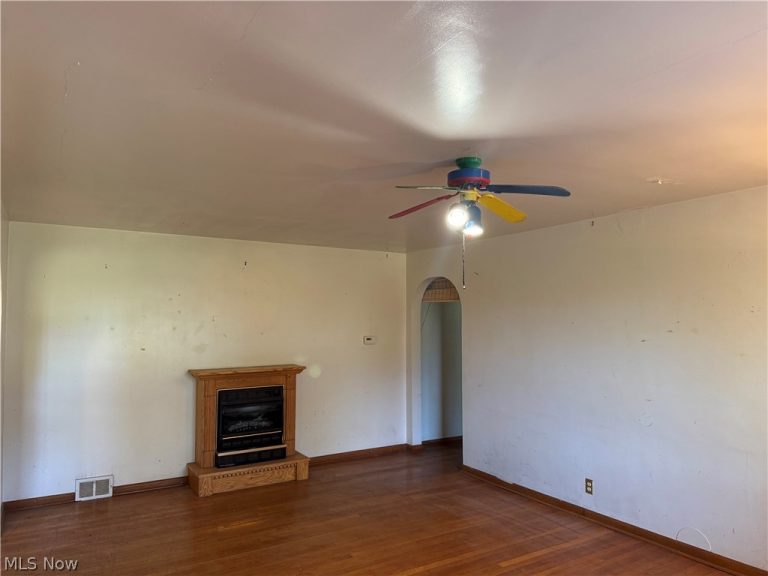 151 Durst Drive, Warren, OH - Photo 8