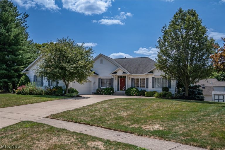 125 Pin Oak Trail, Seville, OH, 44273