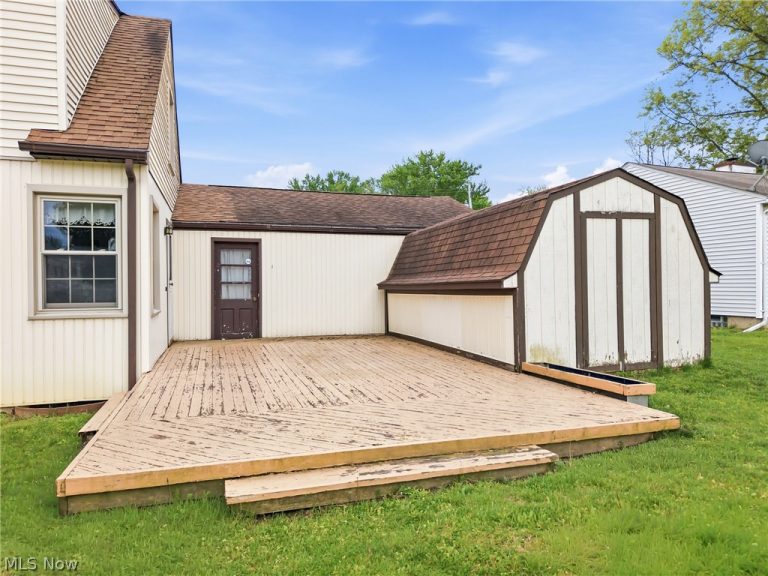 3898 New Road, Austintown, OH - Photo 8