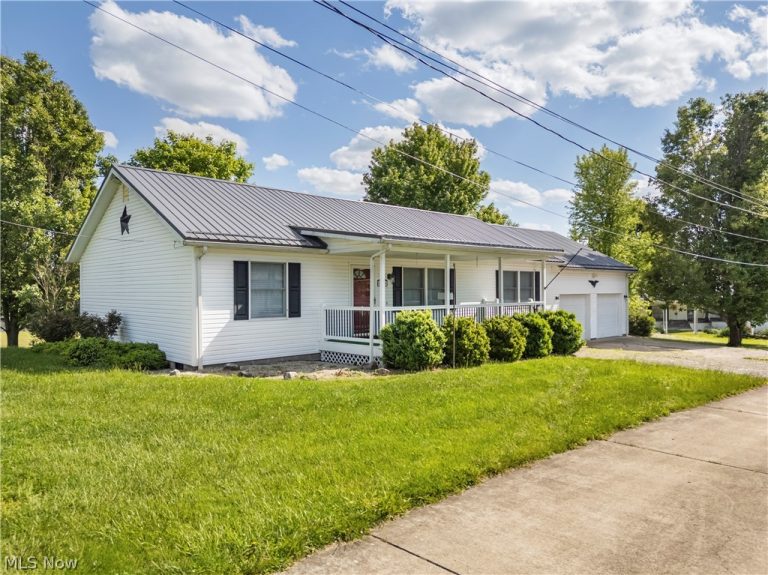 23 Delaware Street, Mineral Wells, WV - Photo 3