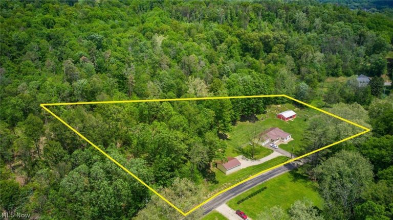 385 Irish Ridge Road, Philo, OH - Photo 2