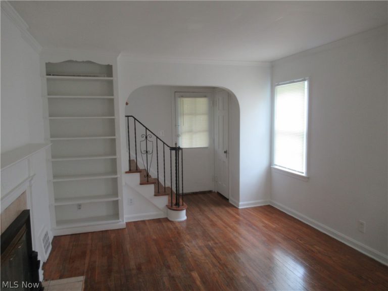 3824 Antisdale Road, South Euclid, OH - Photo 5