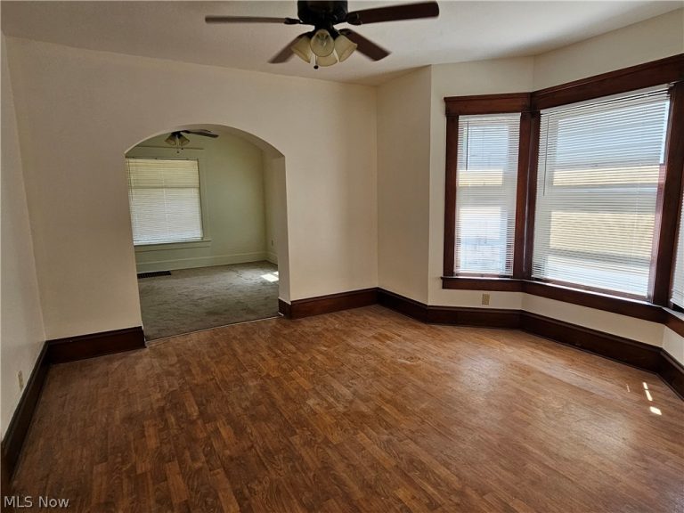 46 & 48 Hyde Avenue, Niles, OH - Photo 8