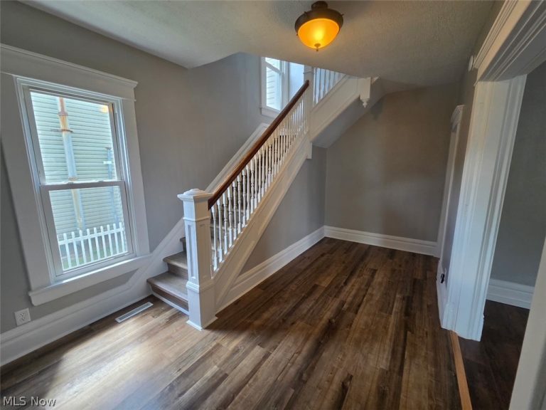1803 Spring Street, Parkersburg, WV - Photo 8