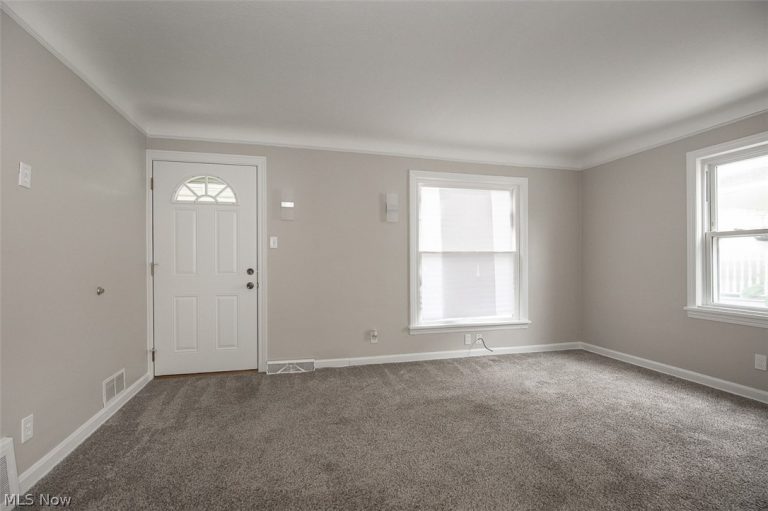 1454 196th Street, Euclid, OH - Photo 2