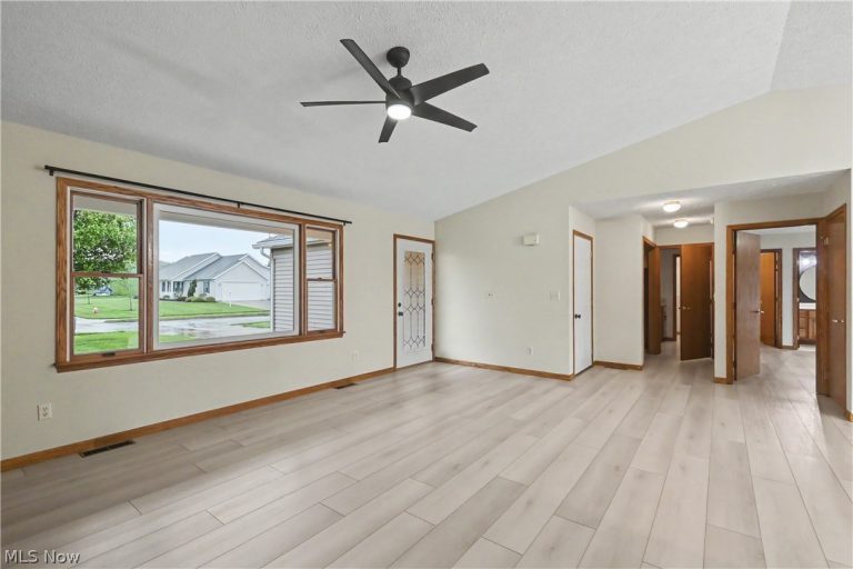 254 Durbin Circle, Bellville, OH - Photo 5