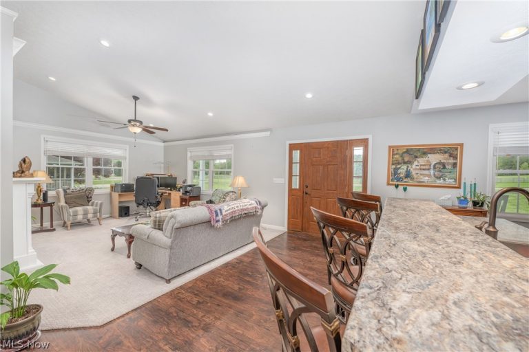 1255 Bam Lane, Zanesville, OH - Photo 8