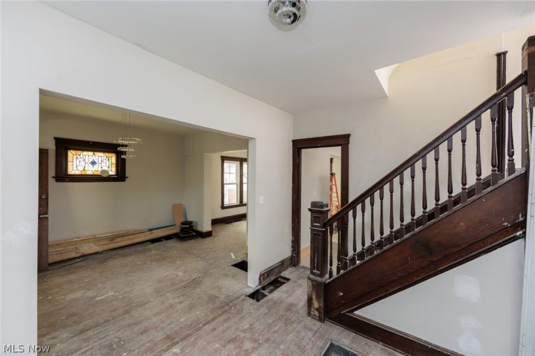 3879 21st Street, Cleveland, OH - Photo 4