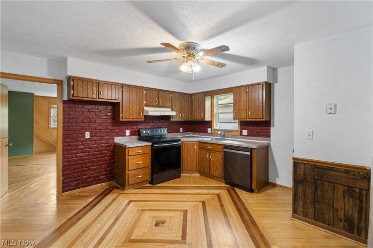343 3rd Street, Wadsworth, OH - Photo 5