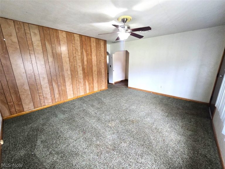 2411 Fairfax Street, Parkersburg, WV - Photo 4