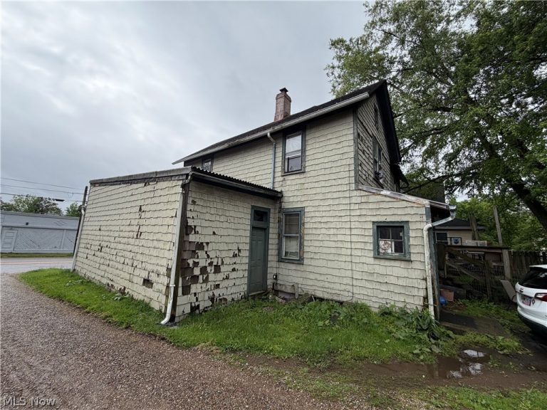 815 Amherst Road, Massillon, OH - Photo 4