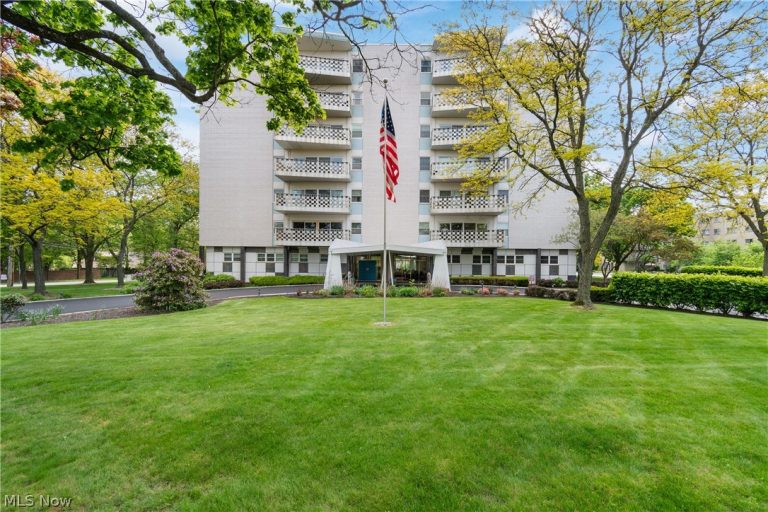 275 Portage Path #6C, Akron, OH, 44303