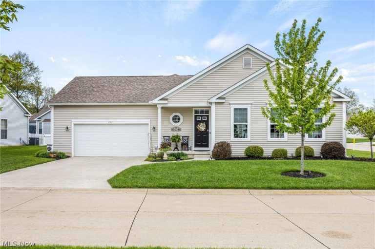 8744 Wakefield Run, North Ridgeville, OH, 44039