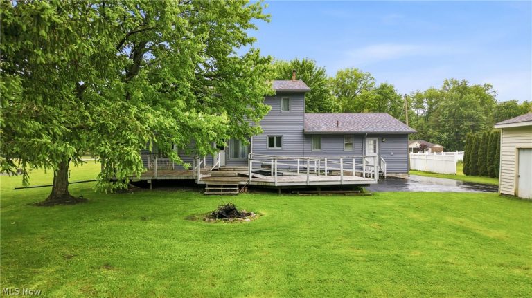 2821 Wilson Sharpsville Road, Cortland, OH - Photo 5