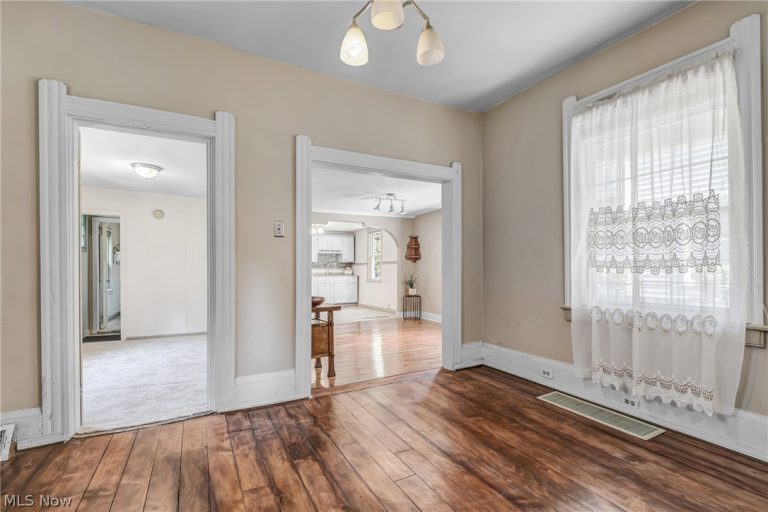 1884 47th Street, Cleveland, OH - Photo 4