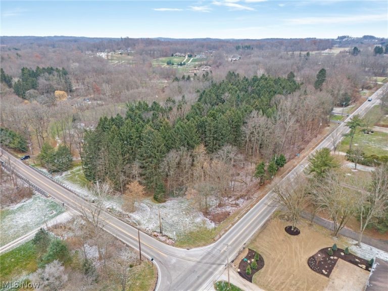 High Mill Avenue, Clinton, OH - Photo 3