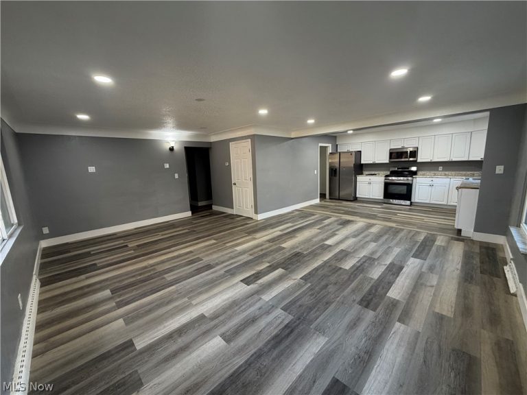 4643 Monticello Boulevard, South Euclid, OH - Photo 2