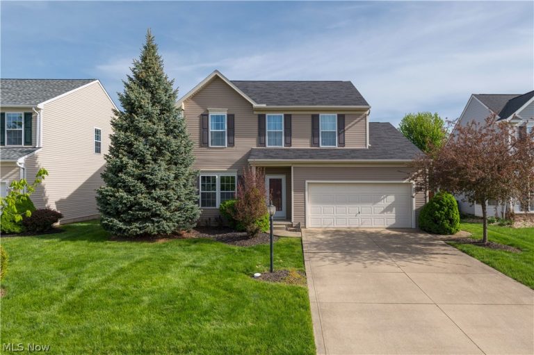 157 Stone Ridge Way, Berea, OH, 44017