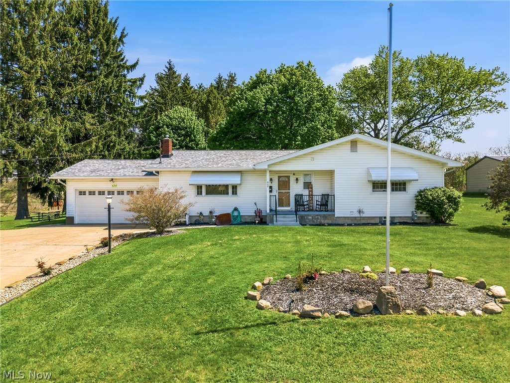 620 Thomas Road, Lisbon, OH