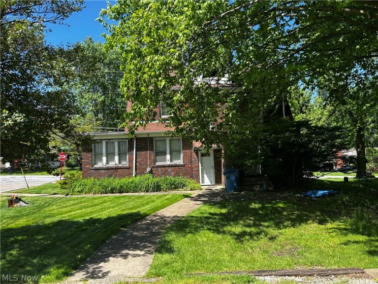 1918 Greensburg Road, North Canton, OH - Photo 3