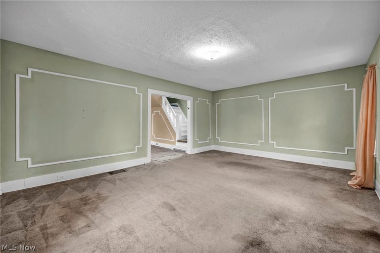 639 Liberty Street, Painesville, OH - Photo 6