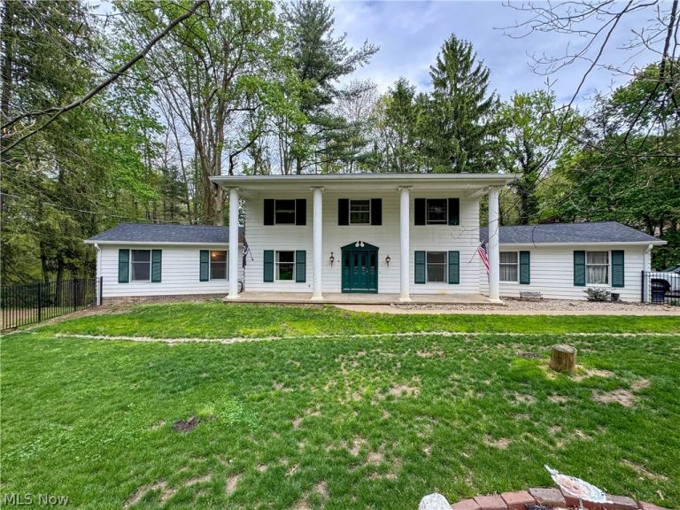 1318 Highland Avenue, Salem, OH, 44460