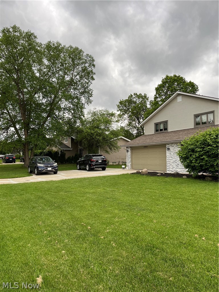 2960 Richmond Road, Beachwood, OH - Photo 3