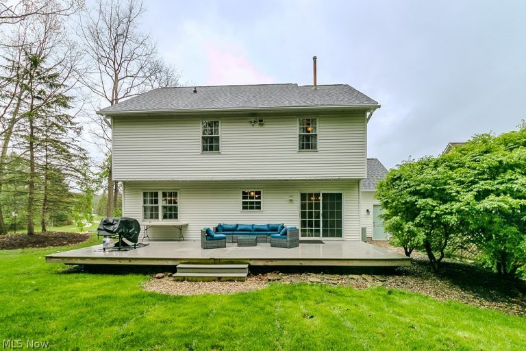 102 Saw Mill Bend, Chardon, OH - Photo 6