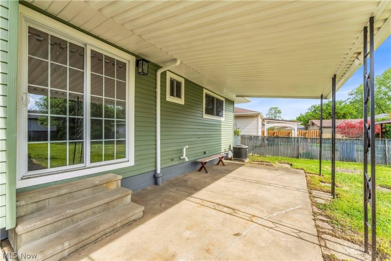 4171 Plymouth Road, Old Brooklyn, OH - Photo 5