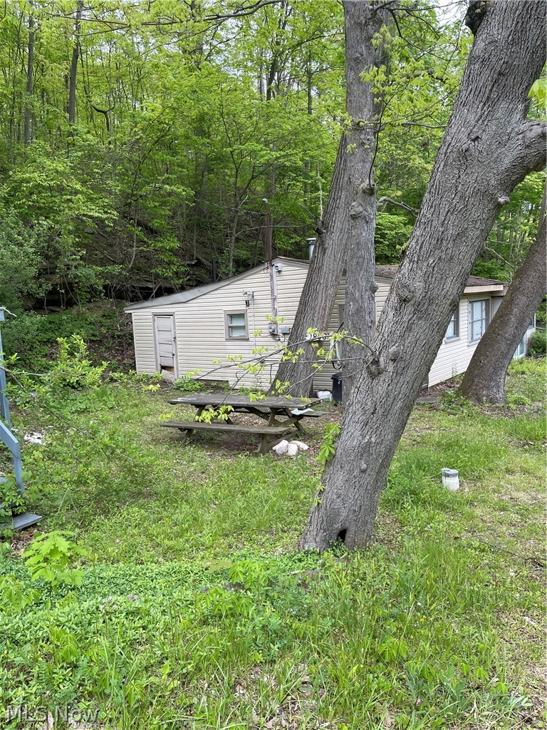 18081 Mill Road, Berlin Center, OH, 44401