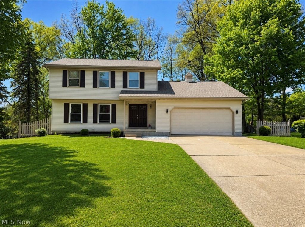 510 Regency Circle, Canfield, OH