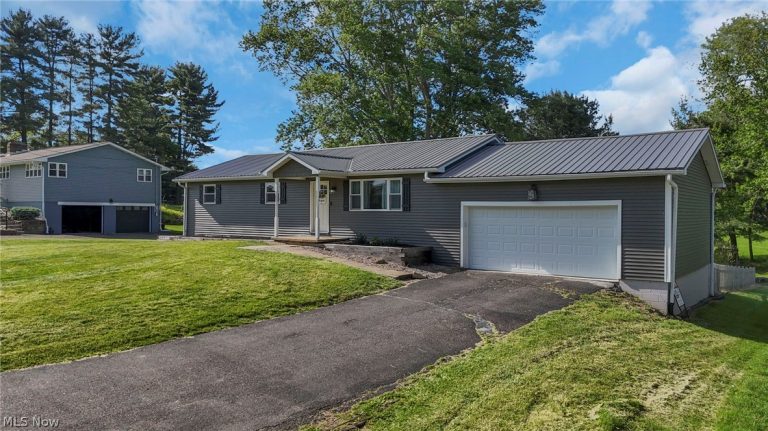2055 Shady Lane, Zanesville, OH - Photo 3