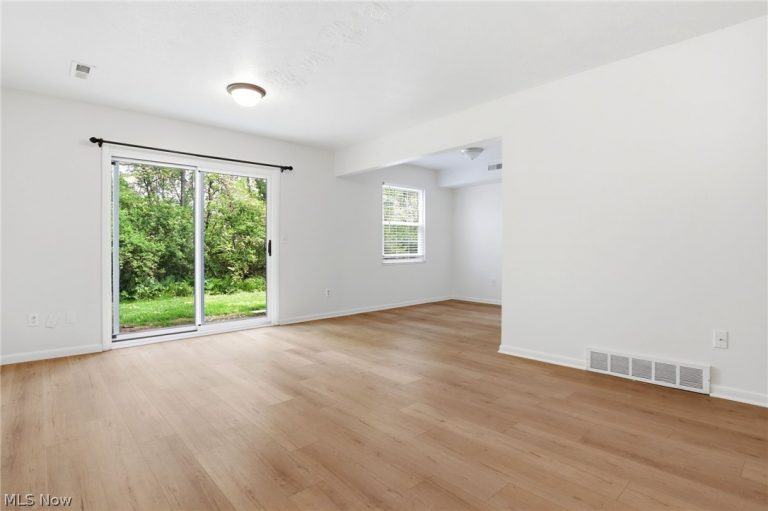 1771 Rolling Hills Drive #D, Twinsburg, OH - Photo 5