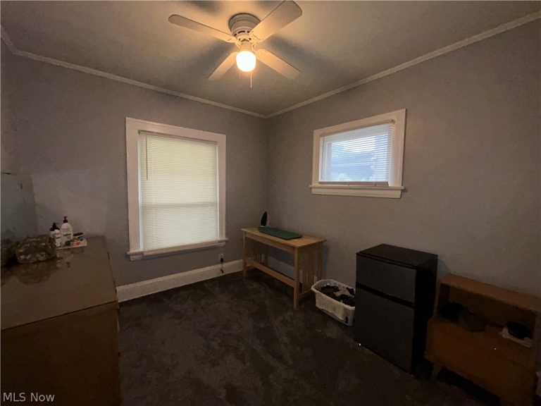 10014 Sladden Avenue, Garfield Heights, OH - Photo 6
