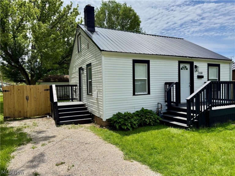 2310 Harmon Street, Canton, OH - Photo 3
