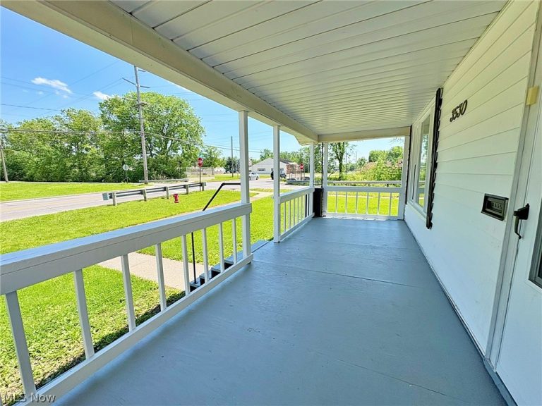 3530 Pearl Avenue, Lorain, OH - Photo 6