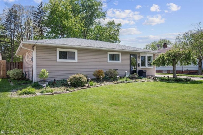 255 Buckeye Drive, Berea, OH, 44017