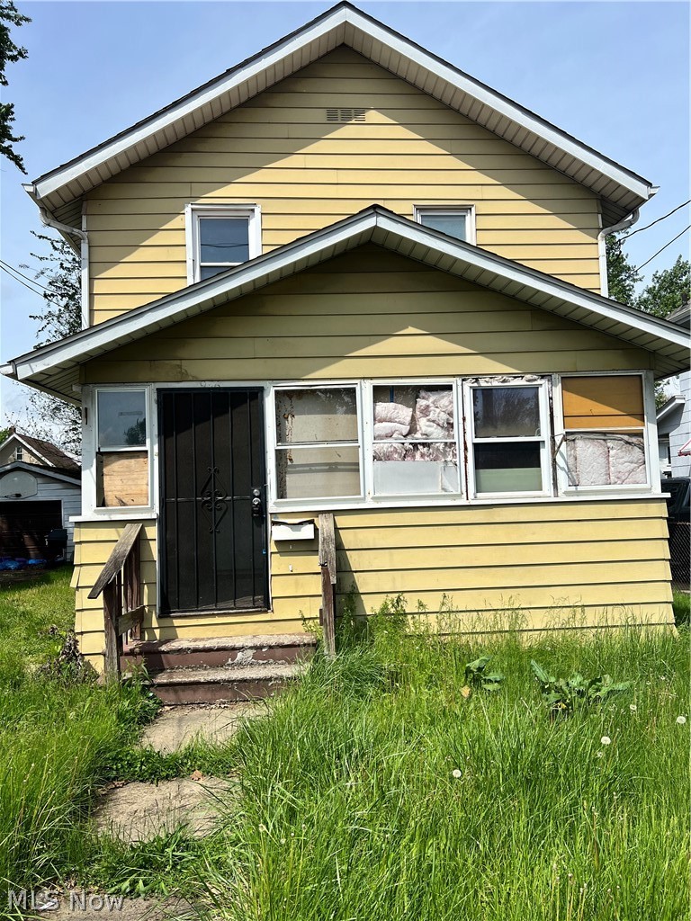 996 Burkhardt Avenue, Akron, OH, 44301