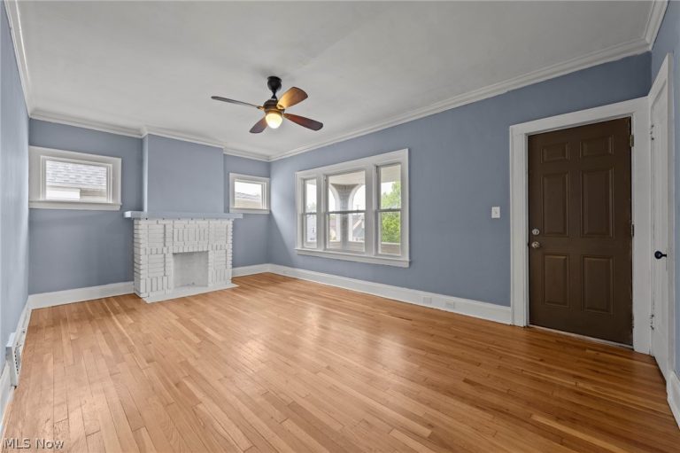 2056 Wascana Avenue, Lakewood, OH - Photo 5