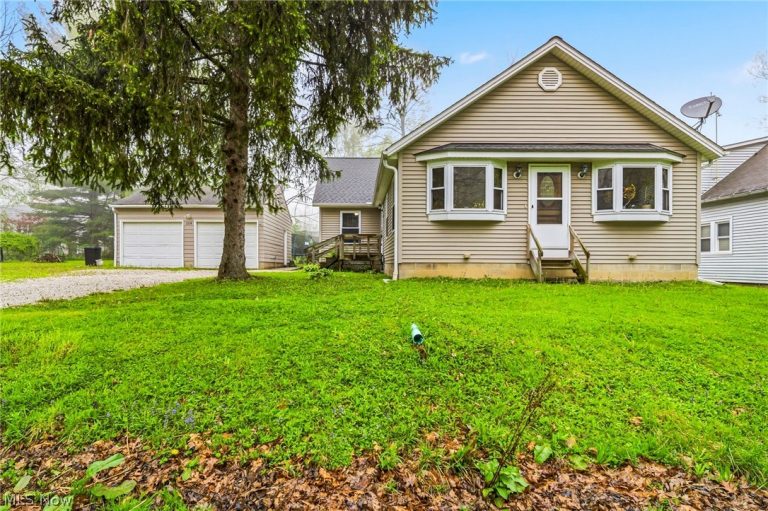 109 Cornelia Drive, Chardon, OH, 44024
