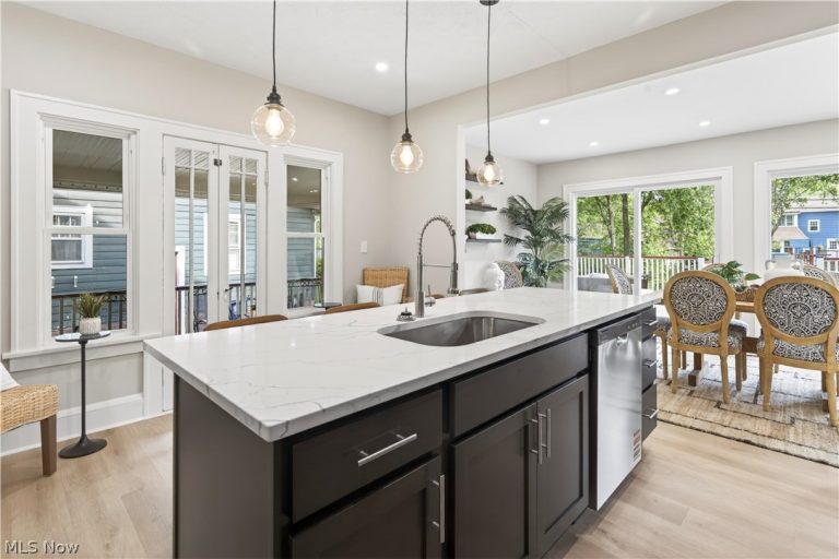 3065 Corydon Road, Cleveland Heights, OH - Photo 4