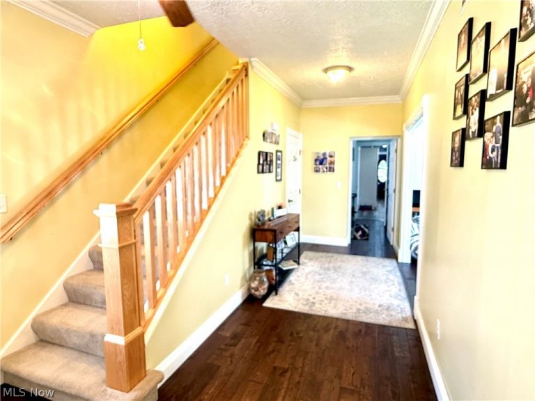 1330 Main Street, Follansbee, WV - Photo 6