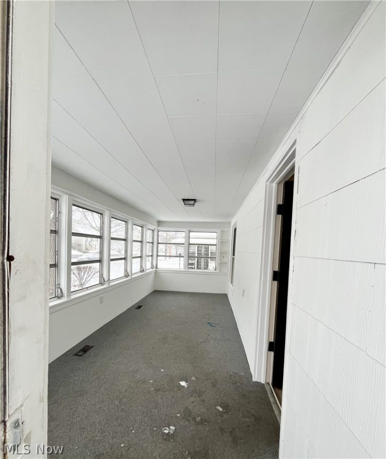 2110 12th Street, Akron, OH - Photo 3