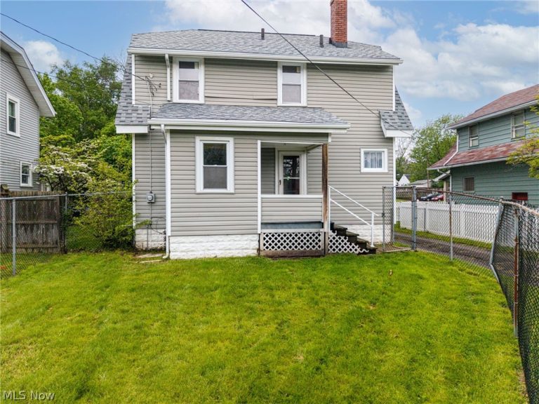 1633 Glenmount Avenue, Akron, OH - Photo 5