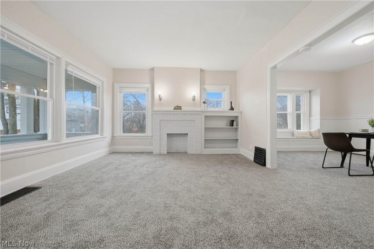 225 Cranz Place, Akron, OH - Photo 4
