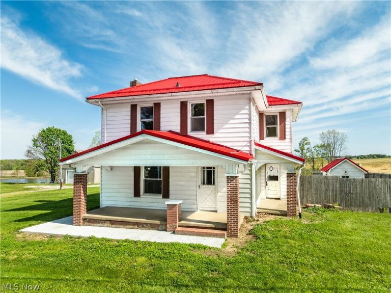 10725 Lisbon Street, Louisville, OH, 44641
