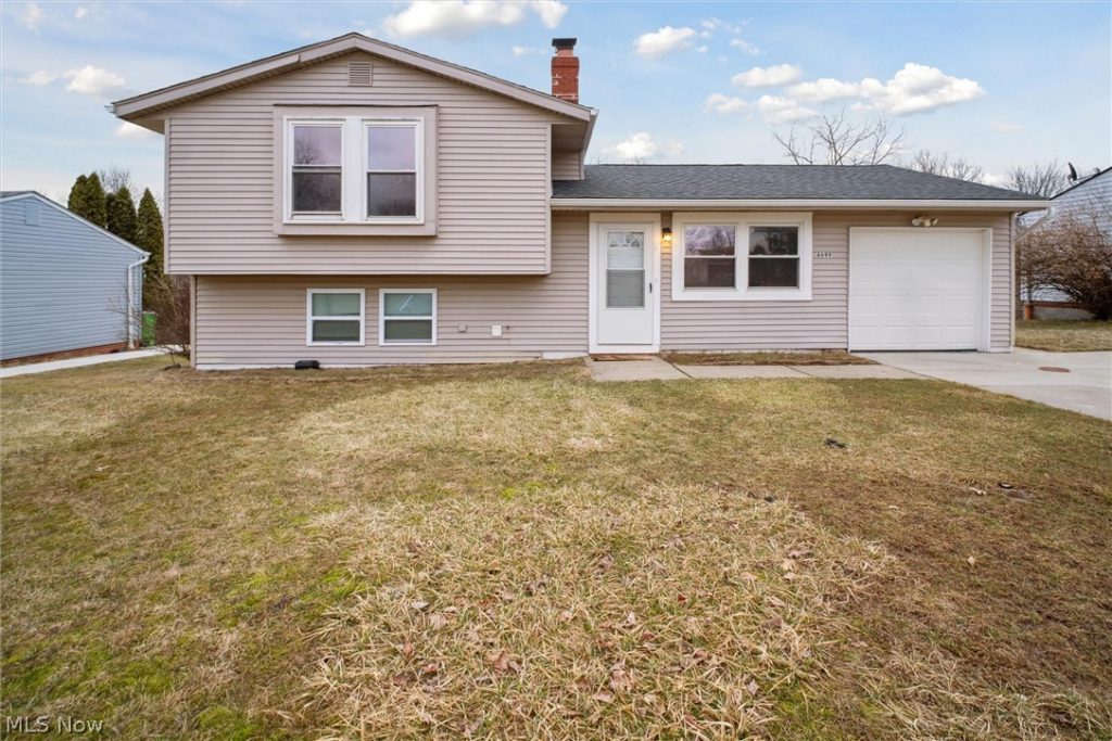 6699 Deer Court, Bedford Heights, OH